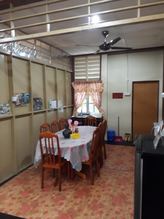 Teratak Opah Kamunting Hotel Taiping Buitenkant foto